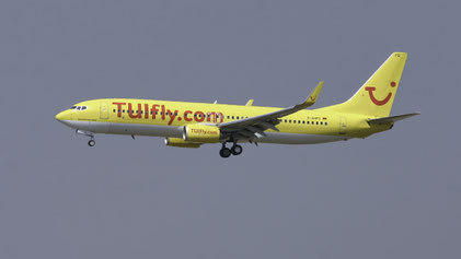 Boeing 737-800"Winglets" -- D-AHFD -- First Flight: 1998 -- MSN: 27978  Frankfurt Rhein-Main (FRA - EDDF) 2007