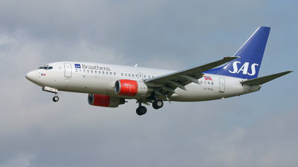--- Boeing 737-700 --- LN-RNN --- First Flight: 2000 --- MSN: 28315 --- Frankfurt Rhein-Main (FRA - EDDF) 2006