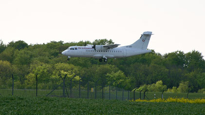 --- ATR 42-300 --- LY-ARY --- First Flight: 1988 --- MSN: 118 --- uxembourg Findel (LUX - ELLX) 2005