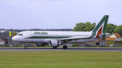 --- Airbus A320-200 --- EI-EIC --- First Flight: 2010 --- MSN: 4520 --- Brussels National (BRU - EBBR) 2016