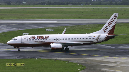 -- Boeing 737-800"Winglets" - D-ABAC - First Flight: 2000 - MSN: 30501 -- Dusseldorf Rhein-Ruhr (DUS - EDDL) 2005