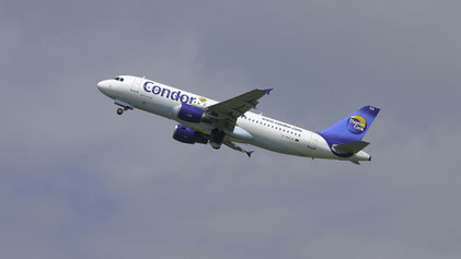 --- Airbus A320-200 --- D-AICA (*2) --- First Flight: 1998 --- MSN: 774 --- "Condor Berlin" --- Dusseldorf Rhein-Ruhr (DUS - EDDL) 2006