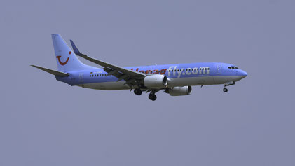 -- Boeing 737-800"Winglets" - D-AHFW - First Flight: 2001 - MSN: 30882 -- Tenerife Sur - Reina Sofia (TFS - GCTS) 2006