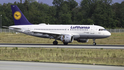 --- Airbus A319-100 --- D-AILX --- First Flight: 1998 --- MSN: 860 --- Frankfurt Rhein-Main (FRA - EDDF) 2019