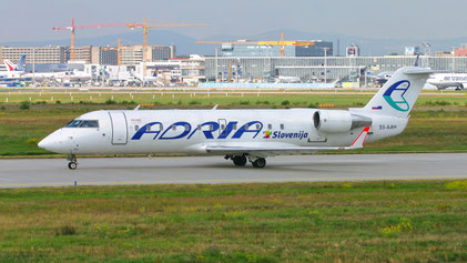 -- Bombardier CRJ-100LR --- S5-AAH --- First Flight: 1993 -- MSN: 7032 -- Frankfurt Rhein-Main (FRA - EDDF) 2006