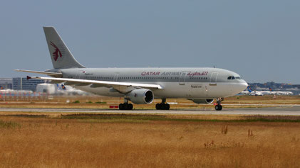 --- Airbus A300-600 --- A7-ABW --- First Flight: 1993 --- MSN: 688 --- Frankfurt Rhein-Main (FRA - EDDF) 2005