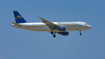 --- Airbus A320-200 --- EC-INZ --- First Flight: 2002 --- MSN: 2011 --- Tenerife Sur / Reina Sofia (TFS - GCTS) 2006