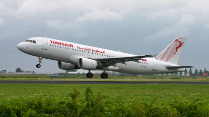 --- Airbus A320-200 --- TS-IMI --- First Flight: 1994 --- MSN: 511 --- Amsterdam Schiphol (AMS - EHAM) 2005