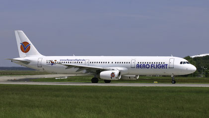--- Airbus A321-200 --- D-ARFA --- First Flight: 2000 --- MSN: 1218 --- Frankfurt Rhein-Main (FRA - EDDF) 2005
