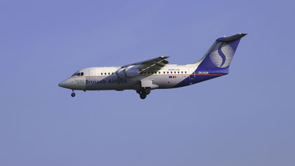 ---- BAe Avro RJ85 ---- OO-DJX (*1) ---- First Flight: 1996 ---- MSN: 2297 ---- Brussels National (BRU - EBBR) 2006