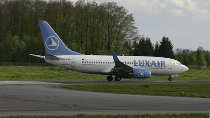 Boeing 737-700"Winglets" - LX-LGQ (*1) - First Flight: 2004 - MSN: 33802 Luxembourg Findel (LUX - ELLX) 2005