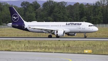 --- Airbus A320-200 --- D-AIZI --- First Flight: 2010 --- MSN: 4398 --- Frankfurt Rhein-Main (FRA - EDDF) 2019