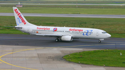 --- Boeing 737-800 --- EC-HBN --- First Flight: 1999 --- MSN: 28383 --- Dusseldorf Rhein-Ruhr (DUS - EDDL) 2006
