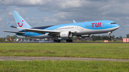 Boeing 767-300ER "Winglets" -- PH-OYJ -- First Flight: 2000 -- MSN: 29384 Amsterdam Schiphol (AMS - EHAM) 2024