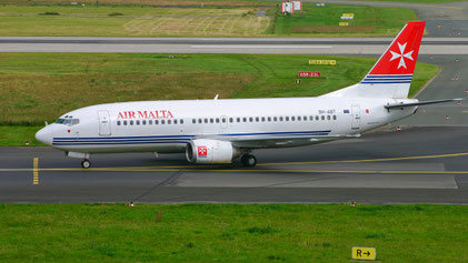 --- Boeing 737-300 --- 9H-ABT --- First Flight: 1993 --- MSN: 25615 --- Dusseldorf Rhein-Ruhr (DUS - EDDL) 2006