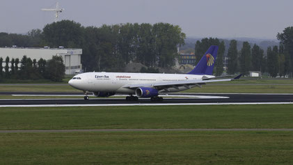 --- Airbus A330-200 --- SU-GCE --- First Flight: 2004 --- MSN: 600 --- Brussels National (BRU - EBBR) 2004