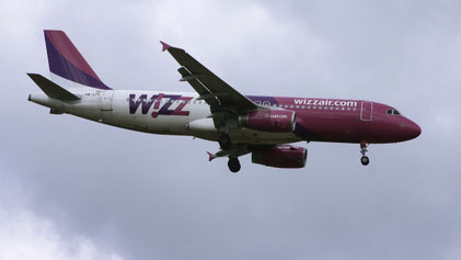 --- Airbus A320-200 --- HA-LPE --- First Flight: 2002 --- MSN: 1892 --- Frankfurt Hahn (HHN - EDFH) 2005