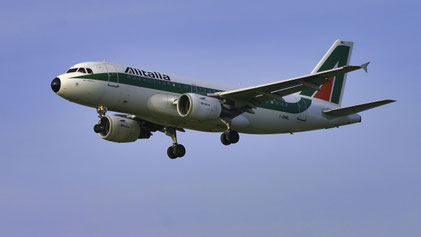 --- Airbus A319-100 --- I-BIML--- First Flight: 2004 --- MSN: 2127 --- Brussels National (BRU - EBBR) 2006