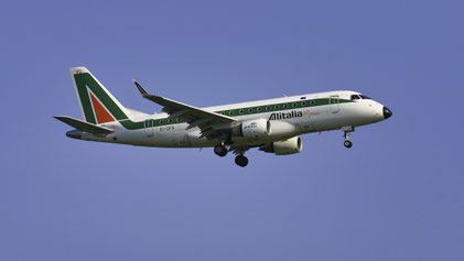 ---- Embraer ERJ-170LR --- EI-DFG --- First Flight: 2004 --- MSN: 8 ---- Frankfurt Rhein-Main (FRA - EDDF) 2006
