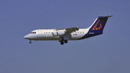 ---- BAe Avro RJ85 ---- OO-DJN (*2) ---- First Flight: 1995 ---- MSN: 2275 ---- Brussels National (BRU - EBBR) 2008