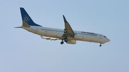- Boeing 737-800"Winglets" - EC-DJU - First Flight: 2000 - MSN: 28619 - Tenerife Sur / Reina Sofia (TFS - GCTS) 2006