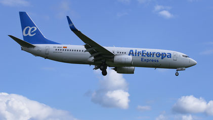 - Boeing 737-800"Winglets" - EC-MQP - First Flight: 2017 - MSN: 60588 - Brussels National (BRU - EBBR) 2023