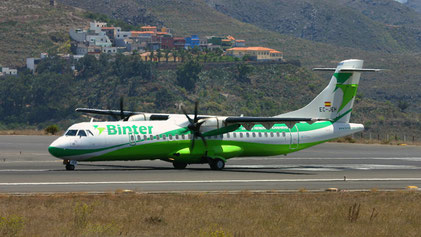 ----- ATR 72-200 ----- EC-JEH ----- First Flight: 2005 ----- MSN: 716 ----- Tenerife Norte - Los Rodeos (TFN - GCXO) 2006