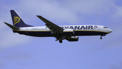 --- Boeing 737-800 --- EI-DCW --- First Flight: 2004 --- MSN: 33568 Frankfurt Hahn (HHN - EDFH) 2005