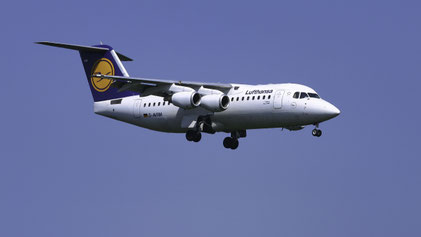 --- BAe Avro RJ85 --- D-AVRM --- First Flight: 1996 --- MSN: 2288 --- Frankfurt Rhein-Main (FRA - EDDF) 2006