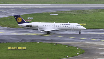 -- Bombardier CRJ-200LR --- D-ACHG --- First Flight: 2000 -- MSN: 7439 -- Dusseldorf Rhein-Ruhr (DUS - EDDL) 2005
