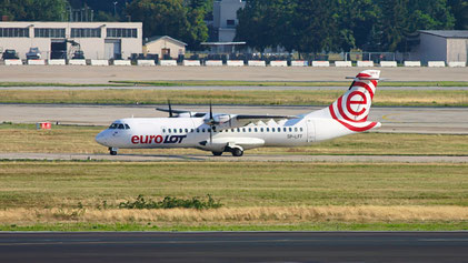 ----- ATR 72-200 ---- SP-LFF ---- First Flight: 1994 ---- MSN: 402 ----- Frankfurt Rhein-Main (FRA - EDDF) 2005