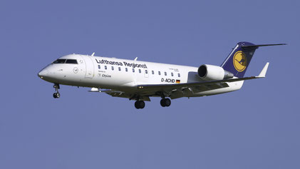 -- Bombardier CRJ-200LR --- D-ACHD --- First Flight: 2000 -- MSN: 7403 --- Brussels National (BRU - EBBR) 2005