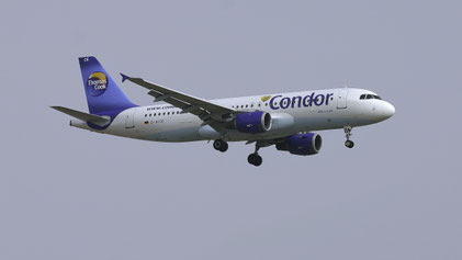 --- Airbus A320-200 --- D-AICE (*2) --- First Flight: 1998 --- MSN: 894 --- "Condor Berlin" --- Tenerife Sur - Reina Sofia (TFS - GCTS) 2006