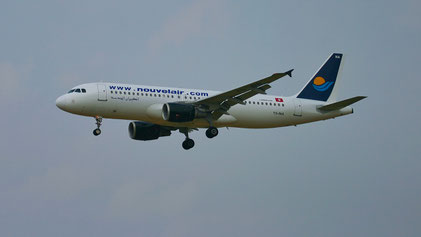 --- Airbus A320-200 --- TS-INA --- First Flight: 1999 --- MSN: 1121 --- Brussels National (BRU - EBBR) 2005