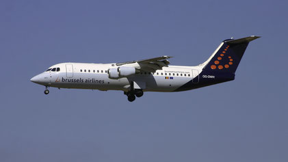 --- BAe Avro RJ100 --- OO-DWH (*2) --- First Flight: 1998 --- MSN: 3340 --- Brussels National (BRU - EBBR) 2008