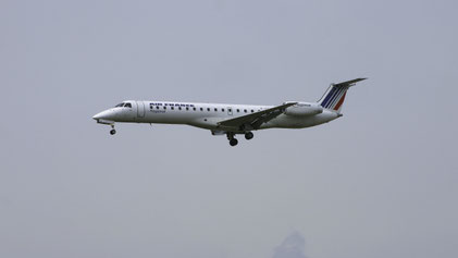 ---- Embraer ERJ-145EP --- F-GRGK --- First Flight: 2000 --- MSN: 324 ---- Brussels National (BRU - EBBR) 2006