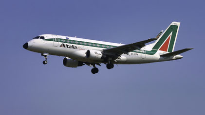 ---- Embraer ERJ-170LR --- EI-DFK --- First Flight: 2004  --- MSN: 32 ---- Frankfurt Rhein-Main (FRA - EDDF) 2007