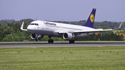 Airbus A320-200"Sharklets" -- D-AIUM -- First Flight: 2015 -- MSN: 6577 Brussels National (BRU - EBBR) 2017
