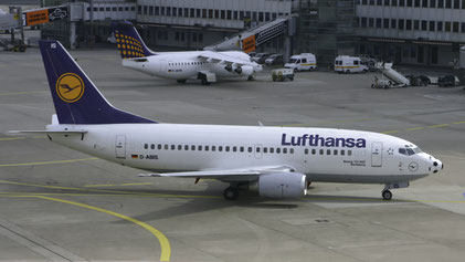 --- Boeing 737-500 --- D-ABIS --- First Flight: 1991 --- MSN: 24942 --- "Football Nose" --- Dusseldorf Rhein-Ruhr (DUS - EDDL) 2006