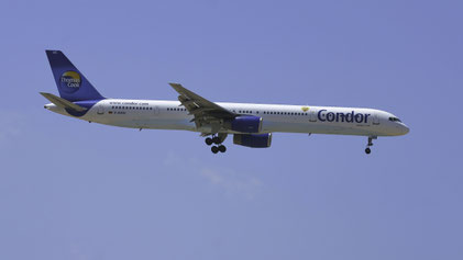 --- Boeing 757-300 --- D-ABOC --- First Flight: 1998 --- MSN: 29015 --- Tenerife Sur - Reina Sofia (TFS - GCTS) 2006