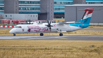 --- Bombardier DHC-8-400Q Dash 8 --- LX-LQJ (*1) --- First Flight: 2017 --- MSN: 4562 - "Think Pink" - Luxembourg Findel (LUX - ELLX) 2023
