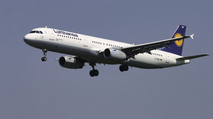 --- Airbus A321-200 --- D-AISC --- First Flight: 1999 --- MSN: 1161 --- Frankfurt Rhein-Main (FRA - EDDF) 2007