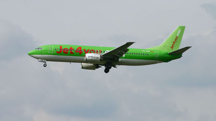 --- Boeing 737-400 --- OO-TUM --- First Flight: 1990 --- MSN: 24750 Brussels National (BRU - EBBR) 2006