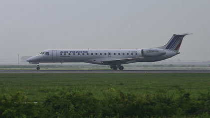 ---- Embraer ERJ-145MP --- F-GUBD --- First Flight: 2000 --- MSN: 333 ---- Amsterdam Schiphol (AMS - EHAM) 2005