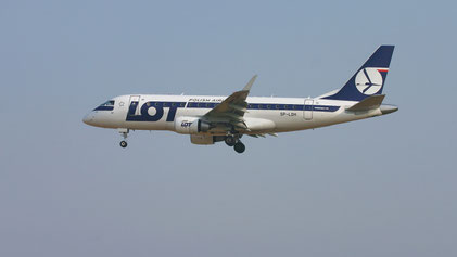 ---- Embraer ERJ-170LR ---- SP-LDH ---- First Flight: 2005 ---- MSN: 69 ---- Brussels National (BRU - EBBR) 2005