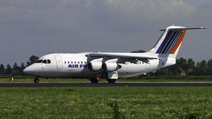 - BAe 146-200 -- EI-DJJ -- First Flight: 1985 -- MSN: 2040 -- "Opb: CityJet" - Amsterdam Schiphol (AMS - EHAM) 2005