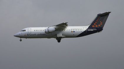 --- BAe Avro RJ100 --- OO-DWL (*2) --- First Flight: 1999 --- MSN: 3361 --- Brussels National (BRU - EBBR) 2007