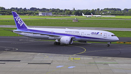 ---- Boeing 787-9 --- JA875A --- First Flight: 2015 --- MSN: 34531 ---- Dusseldorf Rhein-Ruhr (DUS - EDDL) 2017