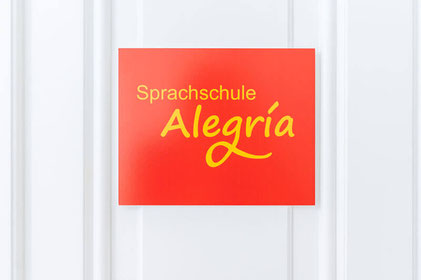 Türschild Sprachschule Alegría