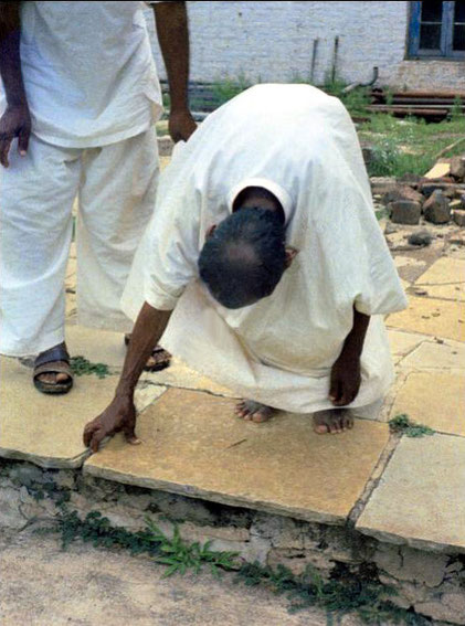 INDIA 1968 : MOHAMMED THE MAST - Photographed by Bill Reading
